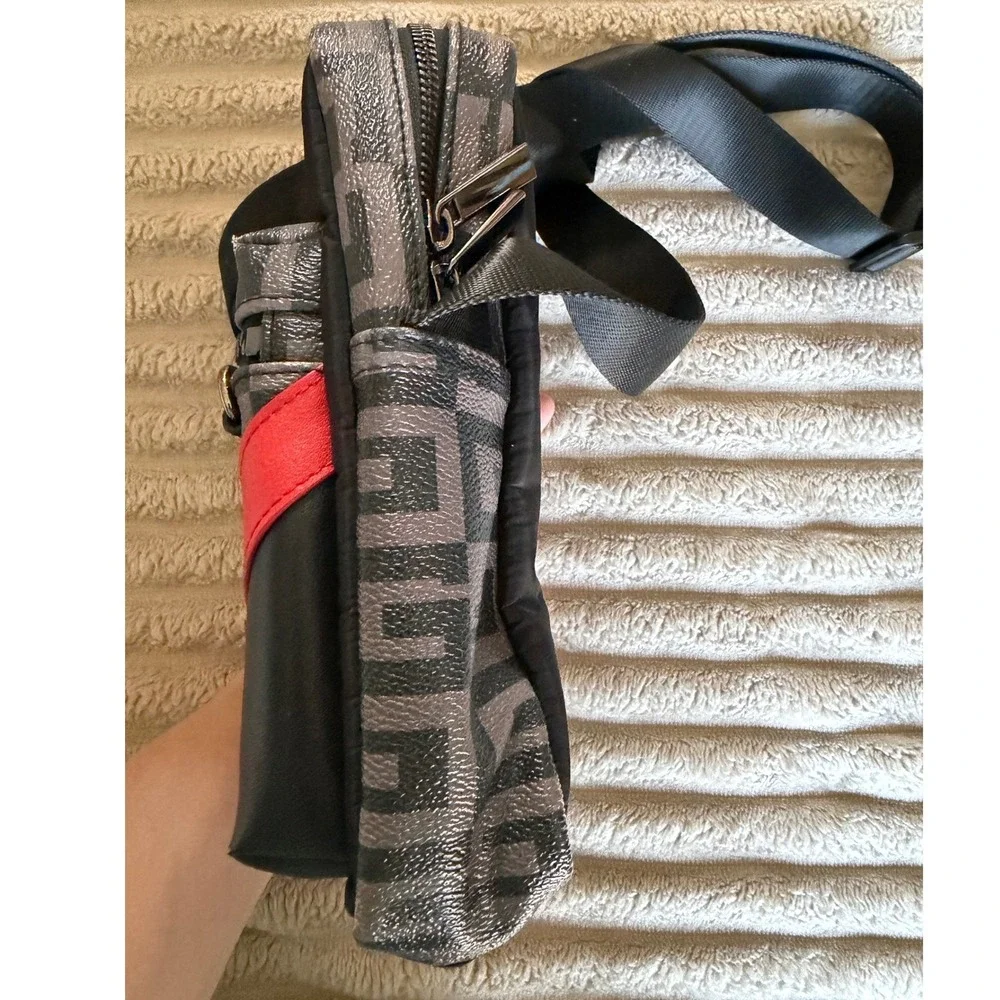 Guess USA Crossbody Messenger Bag Grey Black Geometric Logo‎ Red Stripe Small